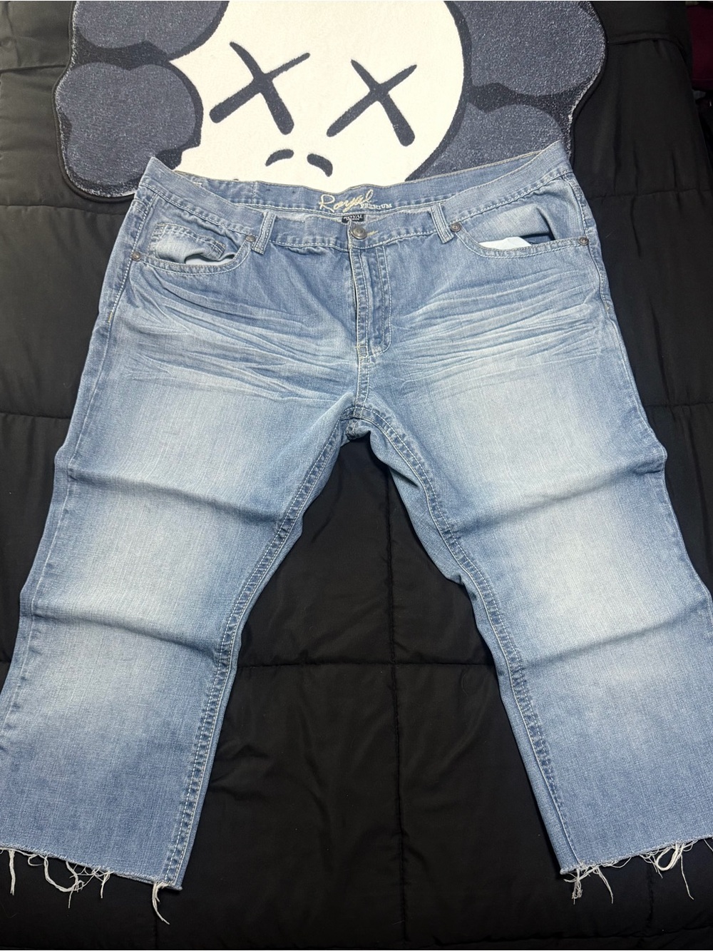 Relaxed Light Wash Men’s Jeans - Unbranded